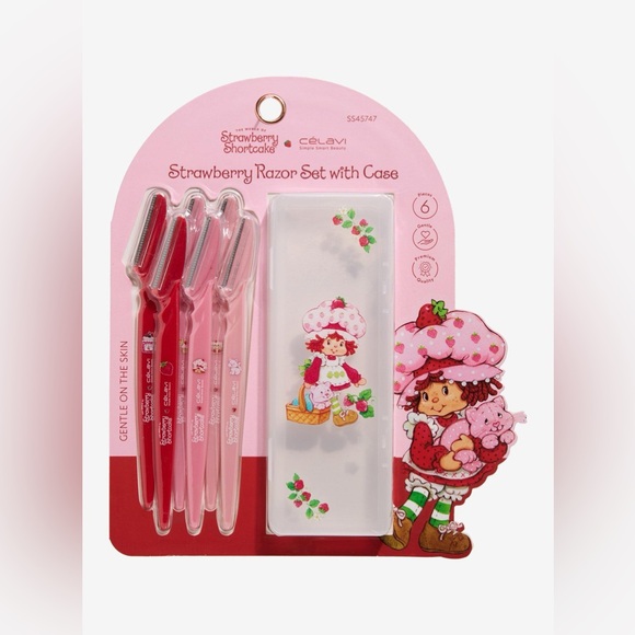 Célavi Strawberry Shortcake Razor Set with Case - Picture 5 of 5